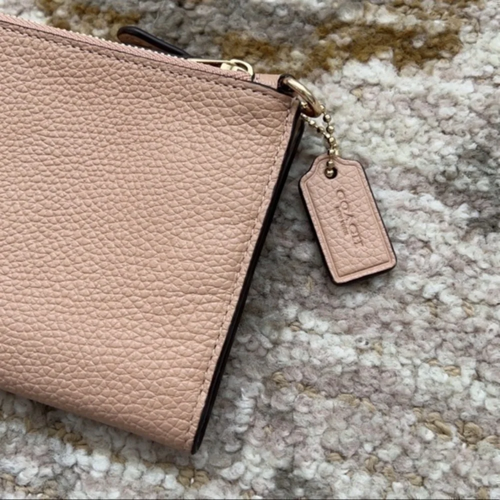 Coach Beige Pebbled Leather Large‎ Zip Wallet - Picture 4 of 10